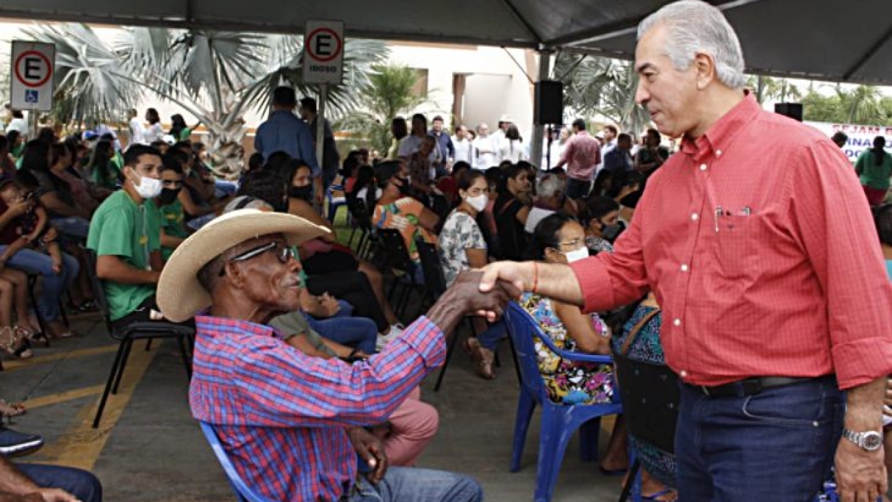 Governador-entrega-obras-em-Taquarussu-Foto-Chico-Ribeiro-11-730x473