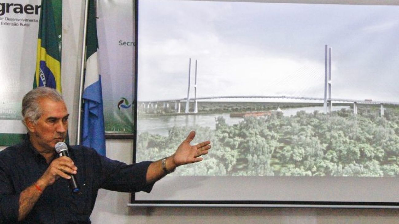 Reunião-técnica-para-construção-da-ponte-da-rota-bioceânica-Foto-Edemir-Rodrigues-14-730x480