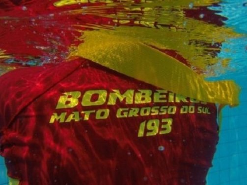 bombeiros-piscina-730x425