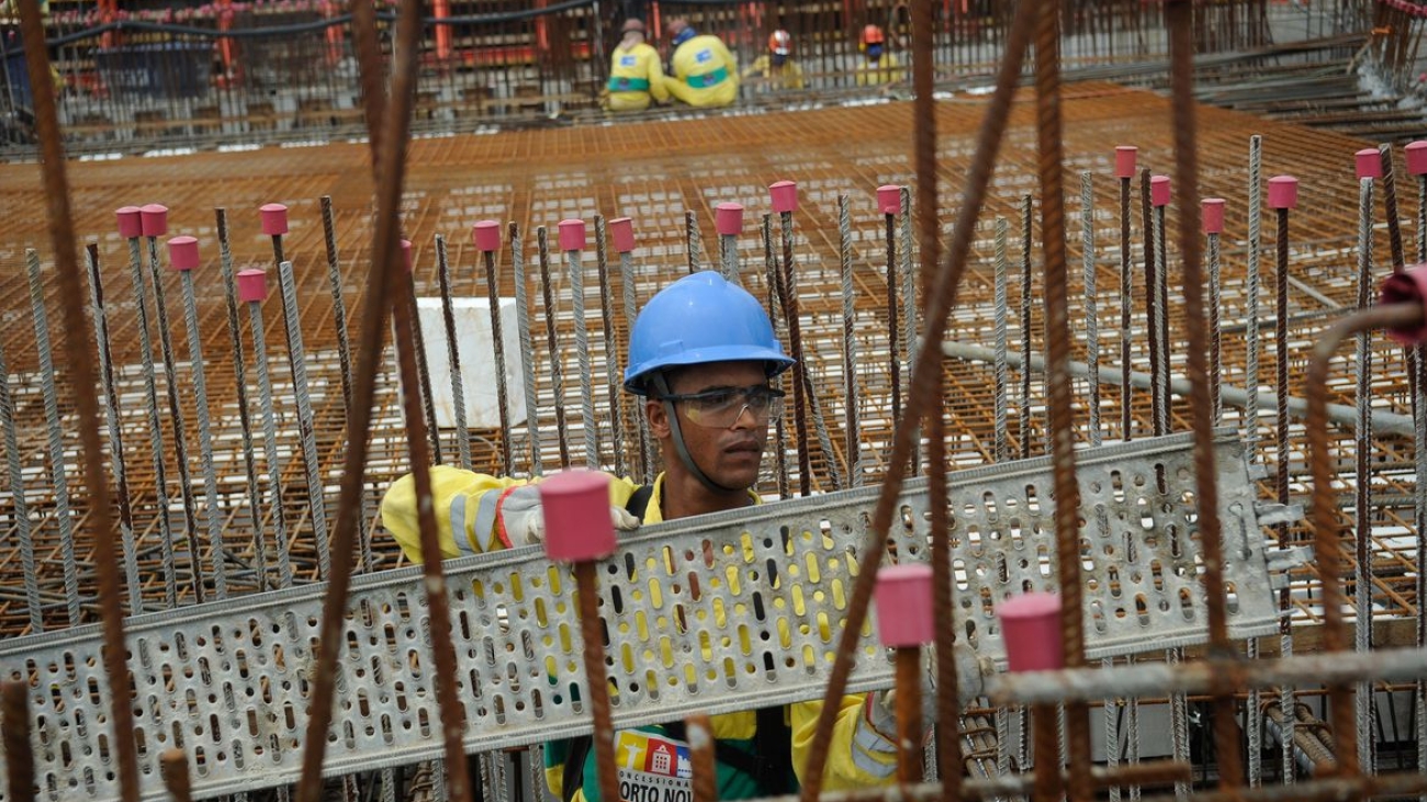 Rio de Janeiro - O prefeito Eduardo Paes inaugura sala de visitação do Museu do Amanhã, em construção no Pier Mauá, na zona portuária do Rio. Na foto o canteiro de obras do Museu do Amanhã.
