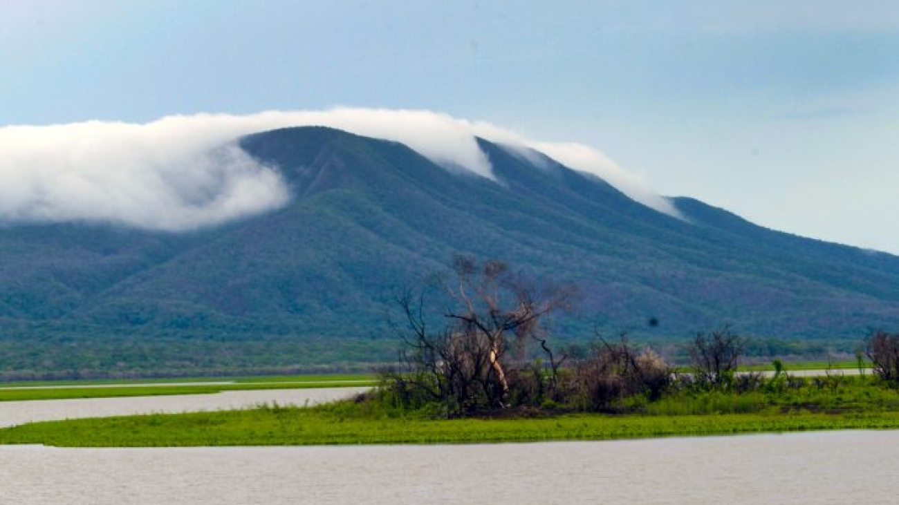 Imagem-do-dia-Serra-do-Amolar-Foto-Saul-Schramm-1-1-730x480