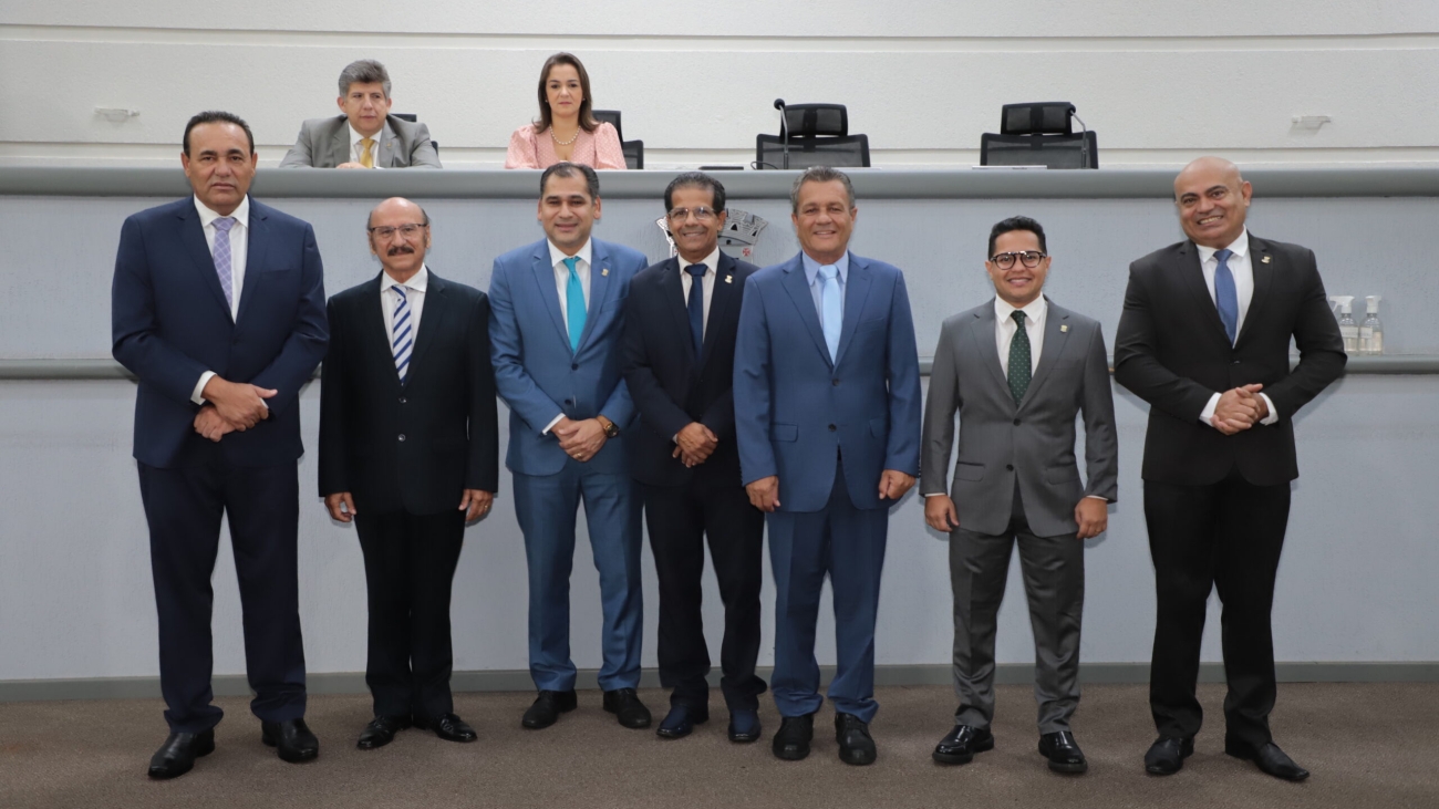 IMG_4668-Sessao-de-Posse-Mesa-Diretora-fto-Izaias-Medeiros-scaled-1