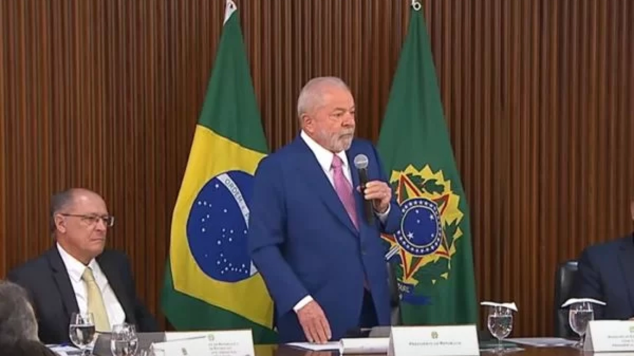 Lula-em-reuniao-ministerial-600x400-1