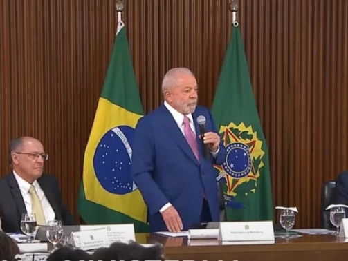 Lula-em-reuniao-ministerial-600x400-1