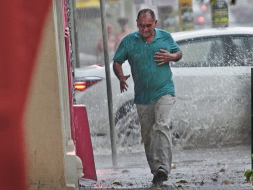 Chuva-Foto-Foto-Saul-Schramm-16-730x425-1