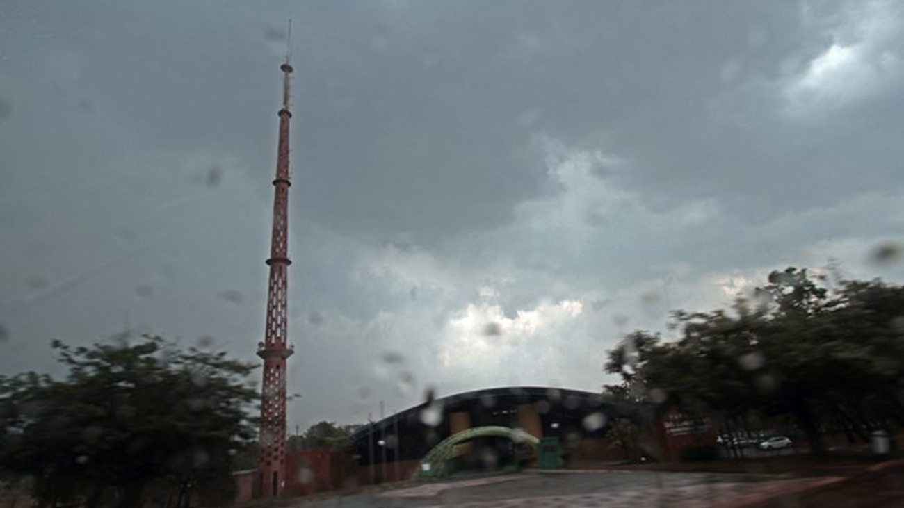 Chuva-Foto-Foto-Saul-Schramm-1-730x425-1
