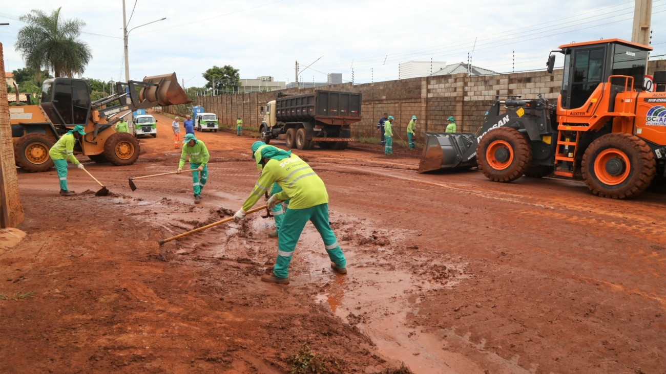 LIMPEZA-POS-CHUVA_TRABALHO-CONJUNTO-7-1