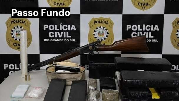 Homem é preso com drogas, arma e munições em Passo Fundo