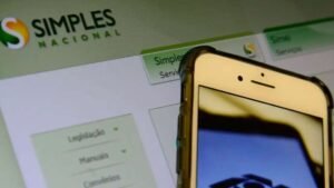 Simples Nacional 2027: empresas terão de escolher em setembro