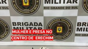 Mulher é presa por tráfico de drogas no Centro de Erechim