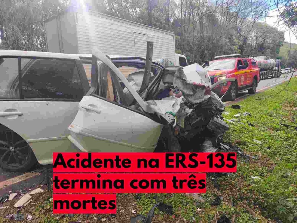 Imagem ilustrativa de acidente de trânsito em rodovia, relacionada à colisão na ERS-135.