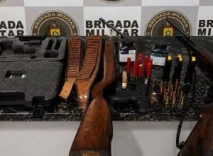 Brigada Militar prende dupla suspeita de disparos de arma de fogo em Itapuca