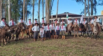 Cavalarianos levam a Chama Crioula em cavalgada de 330 km até Erechim