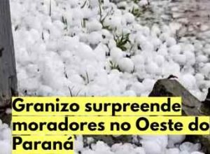Sugestão: pedras de granizo acumuladas no chão após ocorrência no Oeste do Paraná.