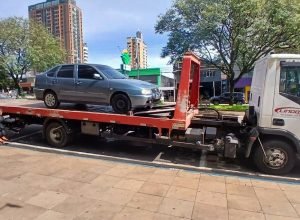 Motorista sem CNH se envolve em acidente na Avenida 7 de Setembro
